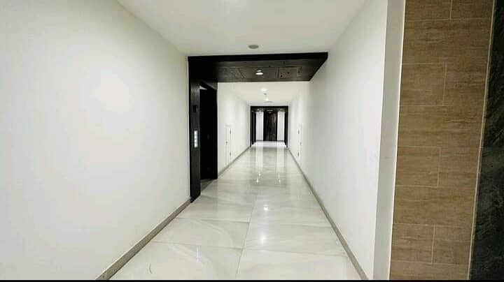 Luxurious 3 Bed Brand New Apartment Is Available For Rent Facing Park Corners. Location DHA Lahore Phase 5 0