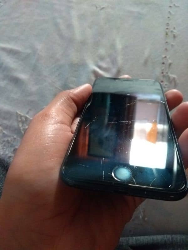 selling my iphone se 2 (2020) 3