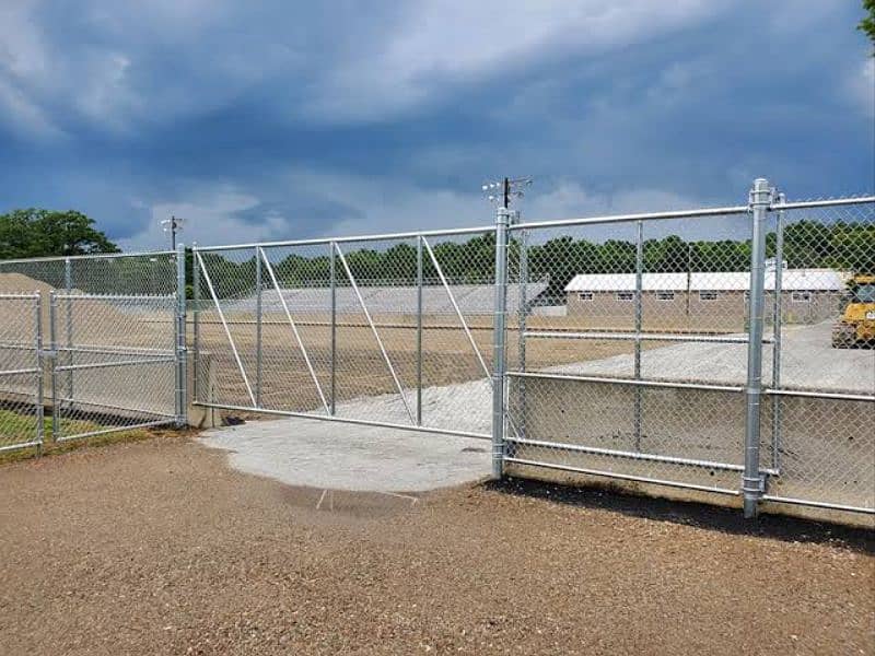 Galvanized security fence - Hot dipped - Chain link - Electric fence 11