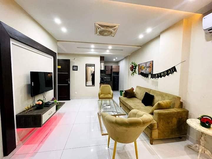 One Bed Apartment For Rent Per day Avil For familes 2