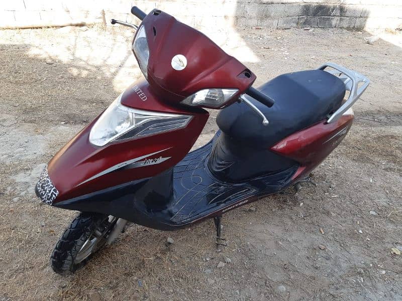 new condition united scooty 1