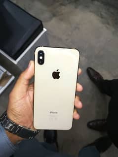 iphone Xs max Gold color 256 gb