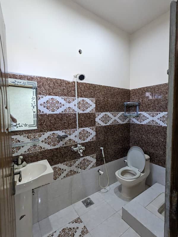 Punjab Govt Housing Society 5 Marla House For Sale 13