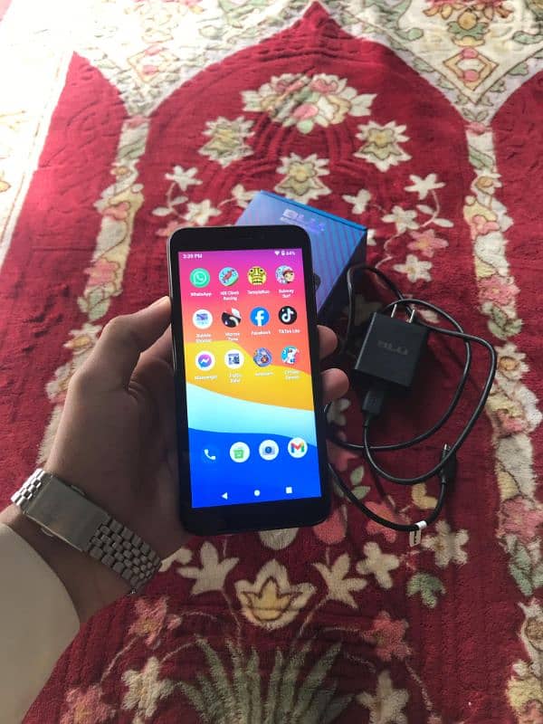 studio mini phone 2023 Nonpta 10v10 condition full box 8