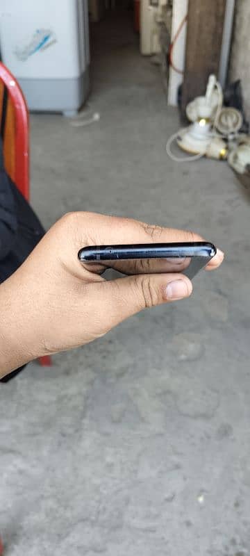 OnePlus mobile good condition good working all ok only mobile 2