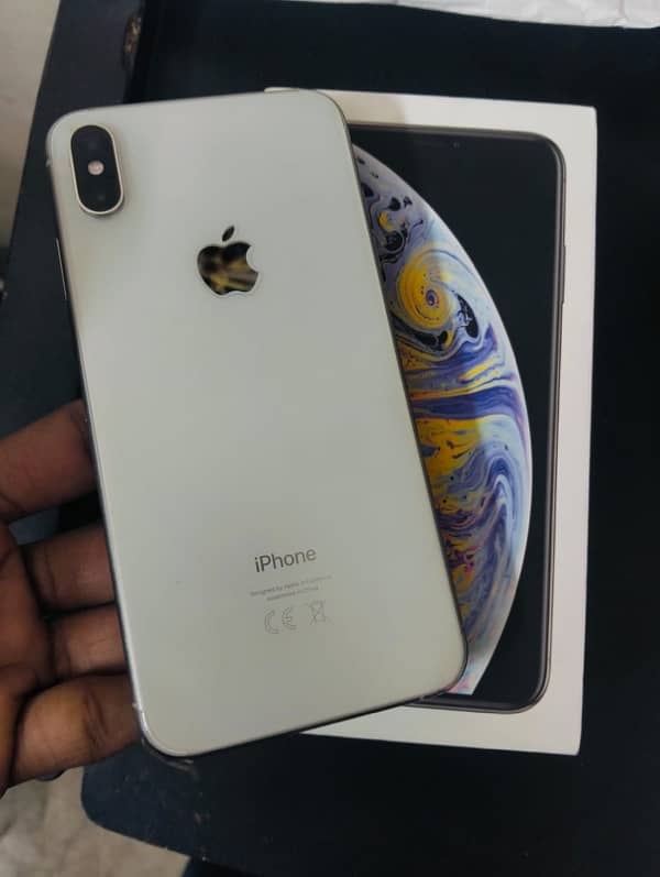 IPhone XS Max Factory Unlocked Non PTA 2