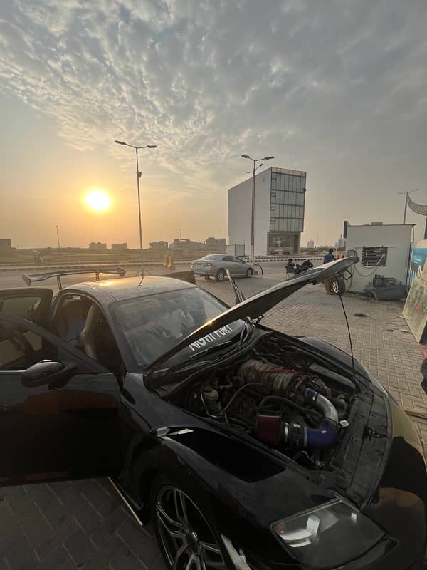 Mazda RX8 v8 engine 3