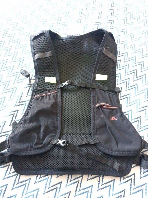 Kalanji Hydration vest 1