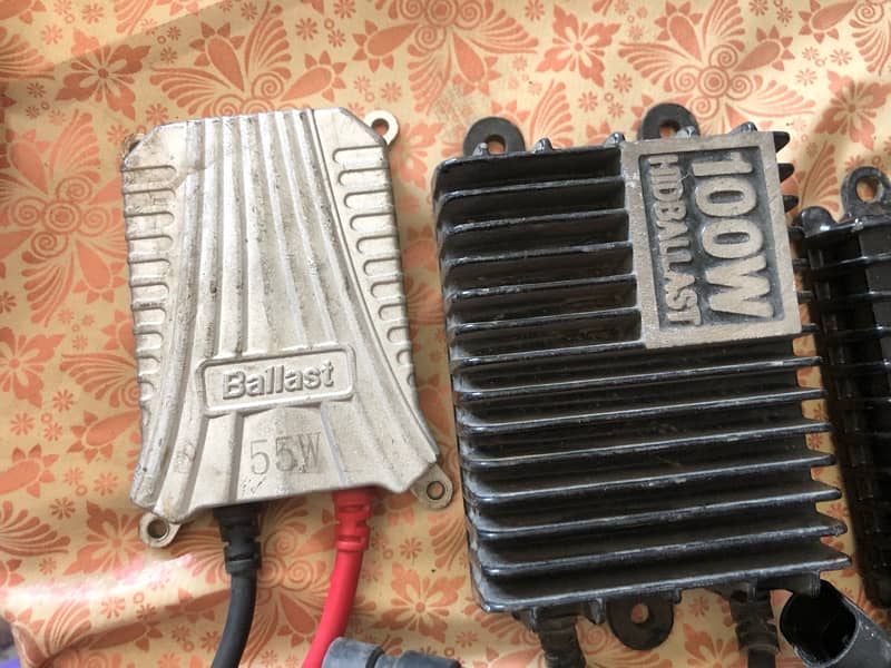 Original old HID headlights 3