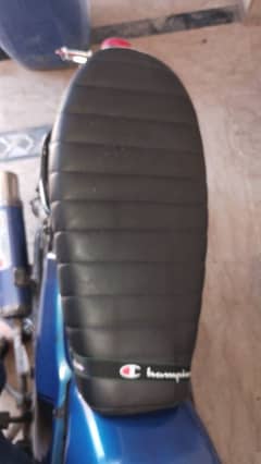 cafe racer seat