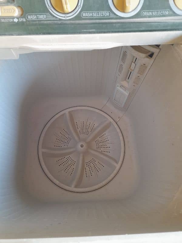 Haier washing machine HWM120-BS 2