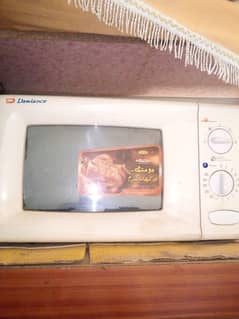 Dawlance microwave oven