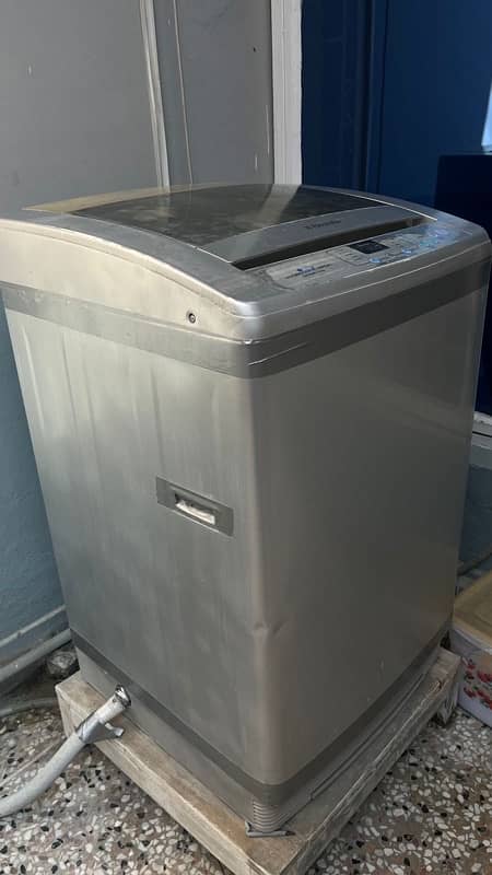 Electrolux EWT 704S Washing Machine 4