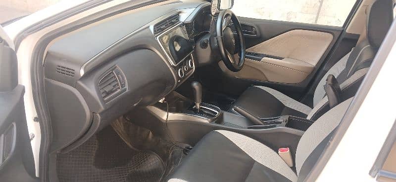 Honda City IVTEC 2023 11