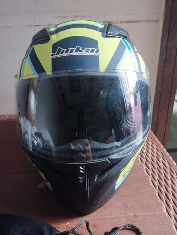 like a brand new helmet 0