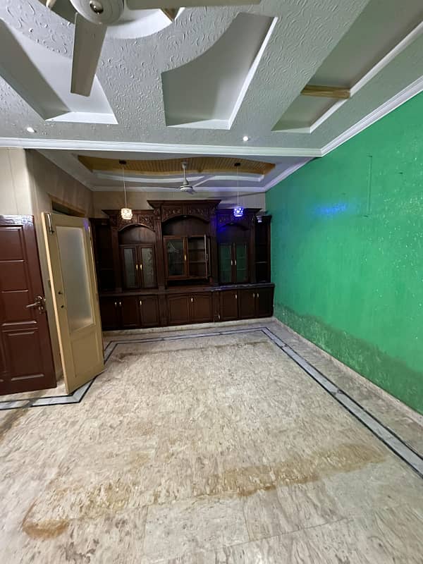 BRAND NEW GROUND PORTION FOR RENT LOCATION JAN COLONY 3