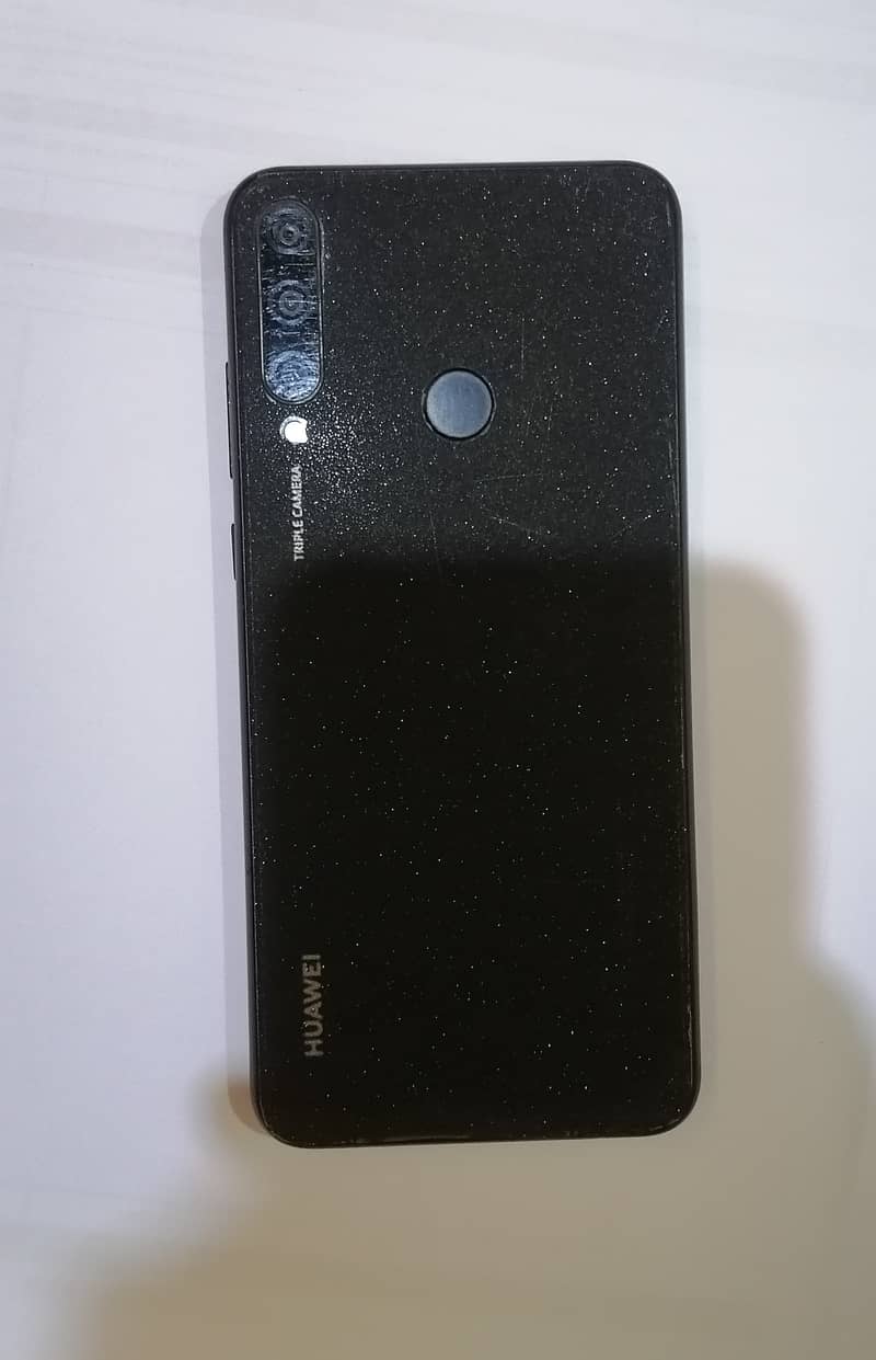 Huawei Y6p with Box 1