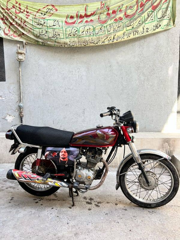 Honda 125 sale 2019 model Sialkot number hain 1