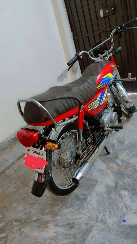 CD70(2021) All orignal like a new bike 22300driven new tyre installed 7