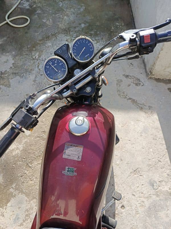 Suzuki Gs 150 9