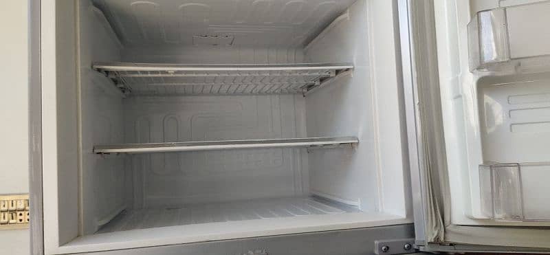 Refrigerator for sale 4