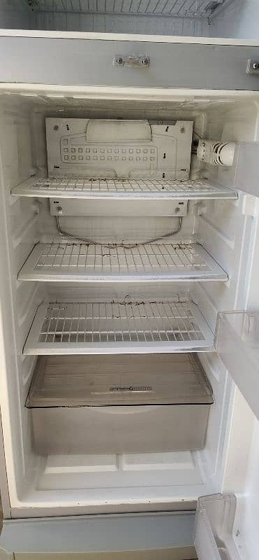 Refrigerator for sale 6