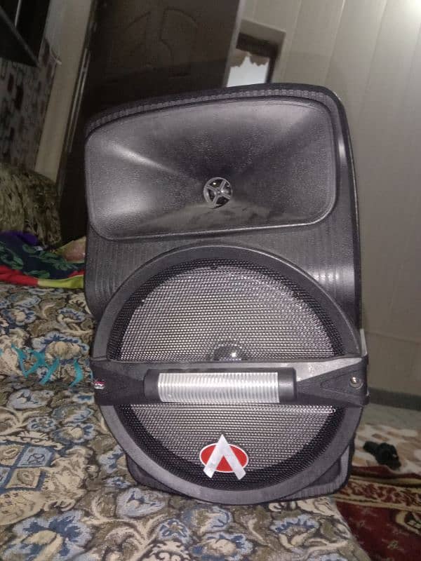 Audionic Speaker with mic For sale 3