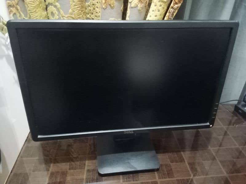 DELL 22-inch Monitor 1