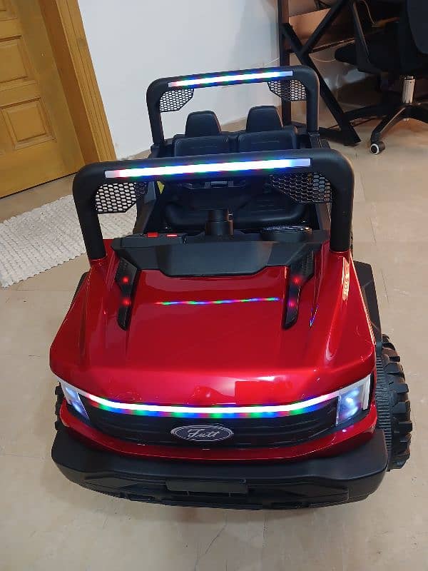 Electric jeep with complete accessories 1