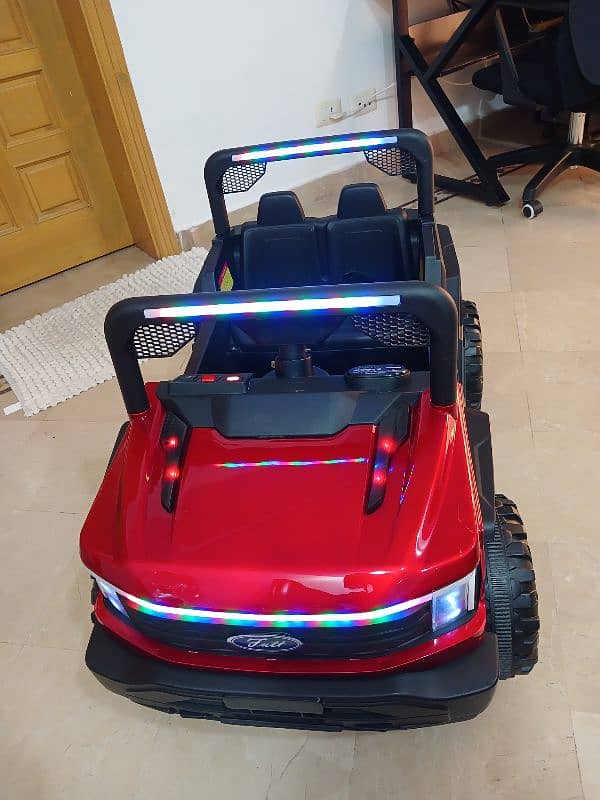 Electric jeep with complete accessories 2