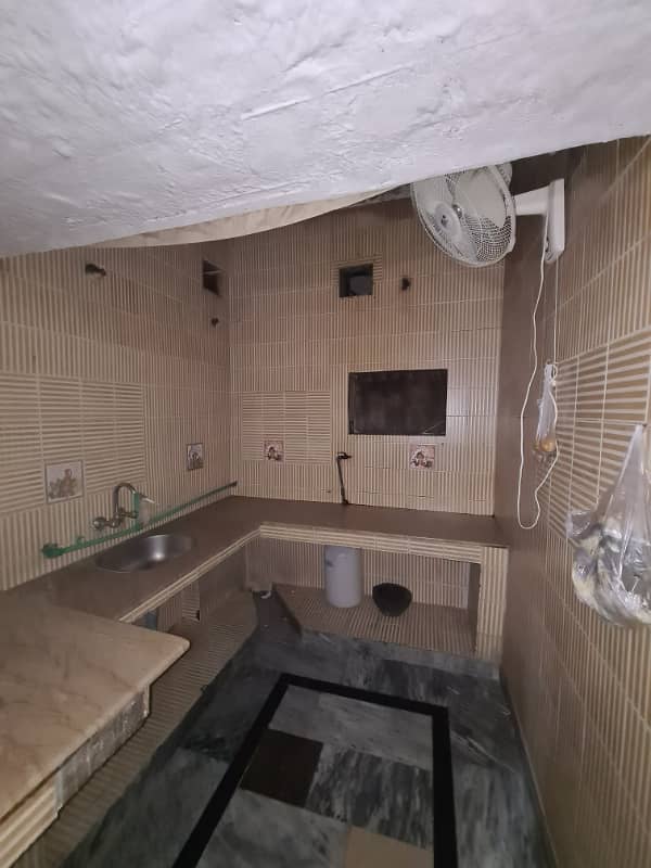 10MARLA MARBLE FLOORING LOWER PORTION FOR RENT IN ALLAMA IQBAL TOWN 2