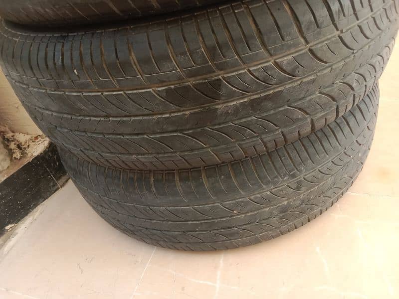 good condition  tyres F11 islamabad size 195/65/R15 2