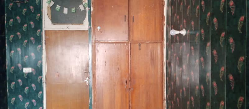 Allama Iqbal town one room at prime location 2