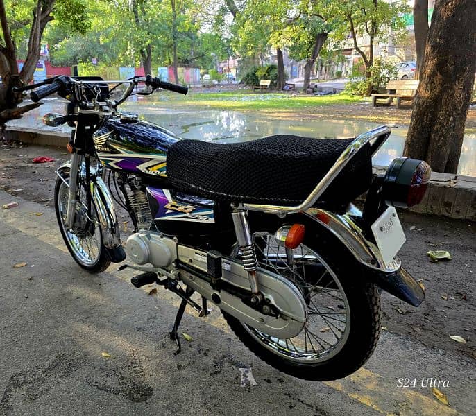 Honda CG 125 8