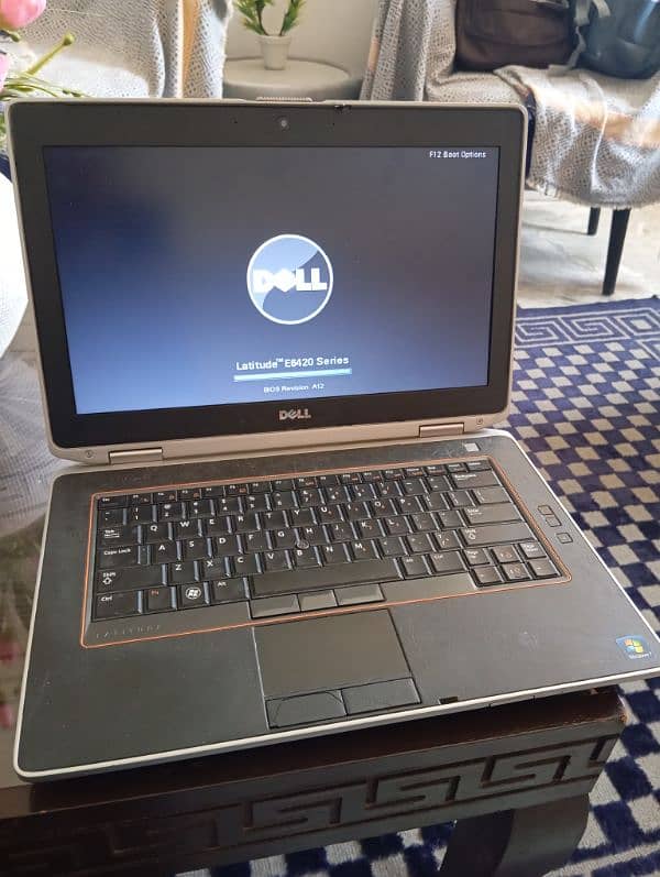 Dell Laptop i7 0