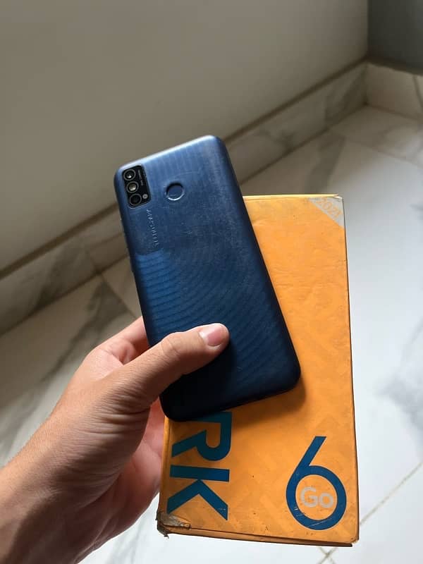 Tecno Spark 6 go 1