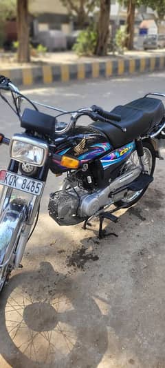 HONDA CD 70 2024