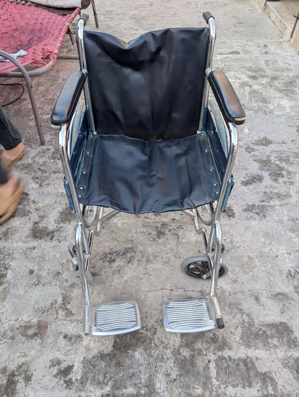 Wheel chair new 0