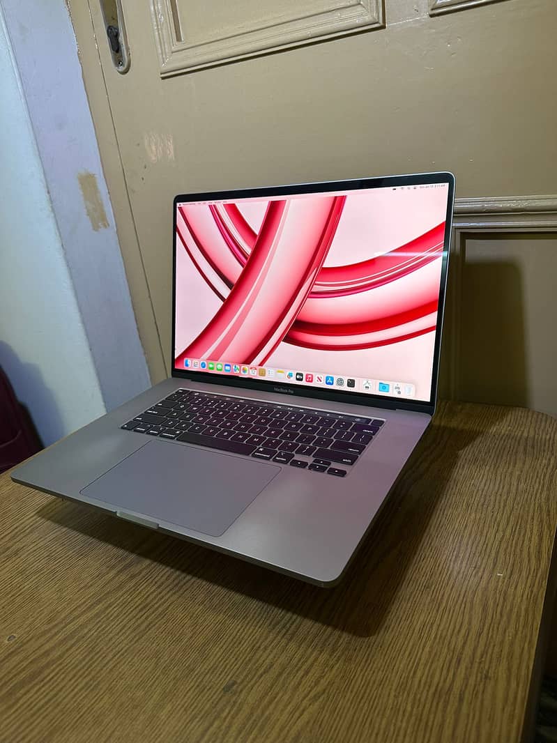 macbook pro 16 2019 1