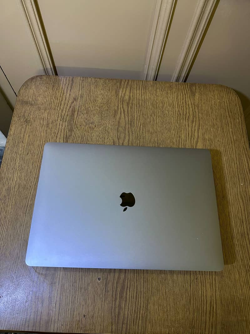 macbook pro 16 2019 4