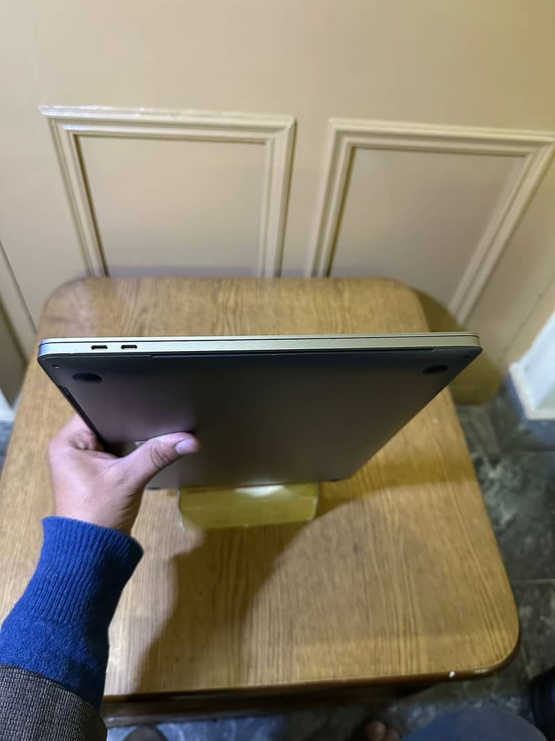 macbook pro 16 2019 8