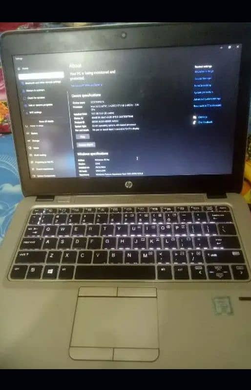 Hp Elitebook Core i5 6th generation 16 GB ram DDr4 256 GB SSD 6