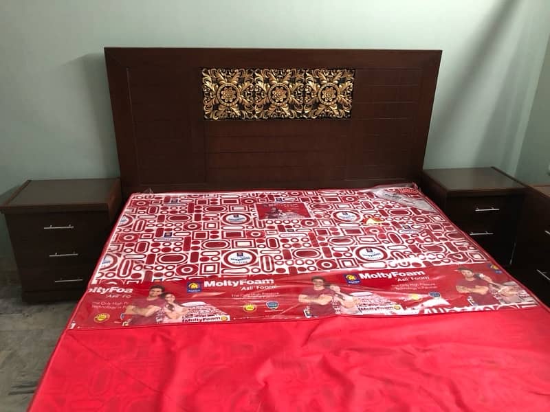 Bedroom Set slightly used for sale without mattress 2