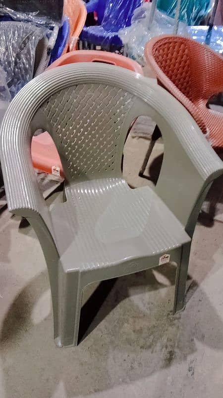 plastic chairs/chair/office chair 12