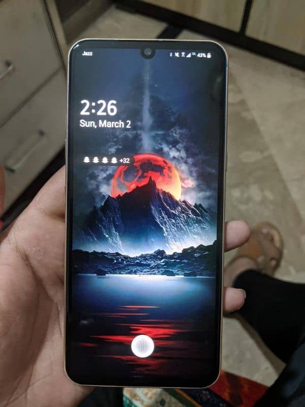 LG V 60 THINQ 5G 2