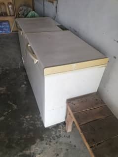 vavs freezer condition 10 by 8#03082057219