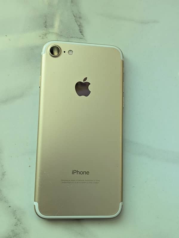 Iphone 7 | 128 GB | Golden-Non PTA| 9/10 condition 3