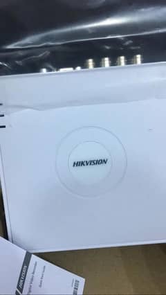 Hikvision 8 channels 2MP