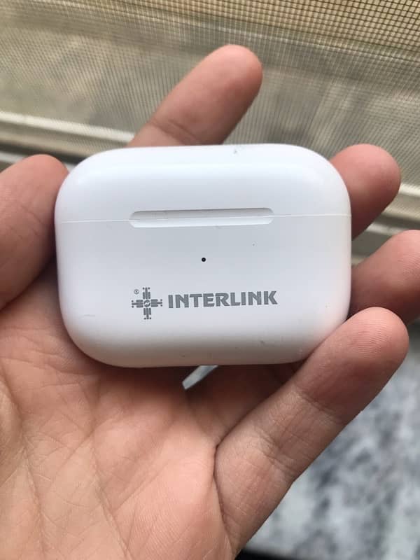 Interlink Airpods Pro 0