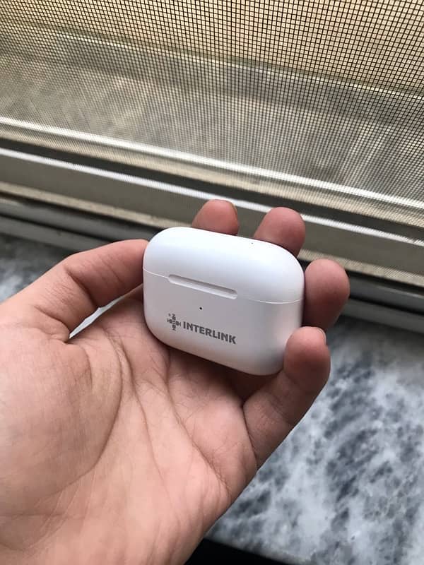 Interlink Airpods Pro 3